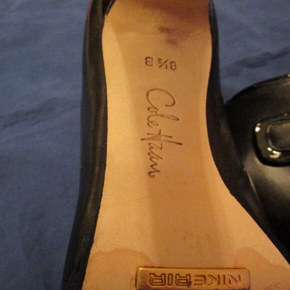 COLE HAAN WOMAN'S BLACK ANKLE BOOTS-SIZE 8.5 - Picture 7 of 15